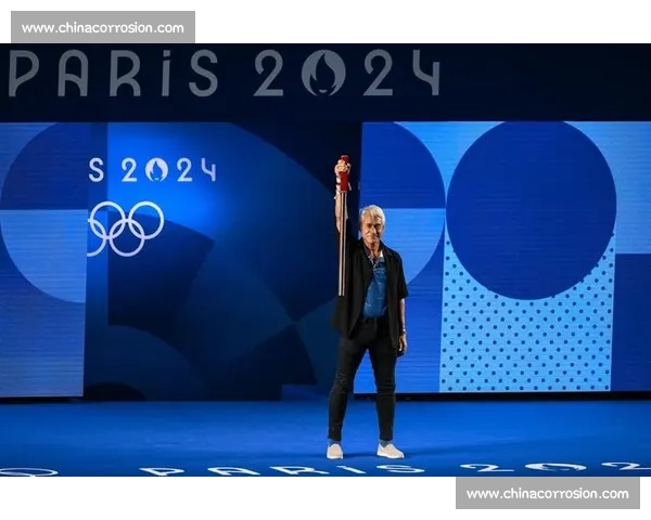 奥运冠军 339 万抛售金牌举家移民：真相让 14 亿人破防