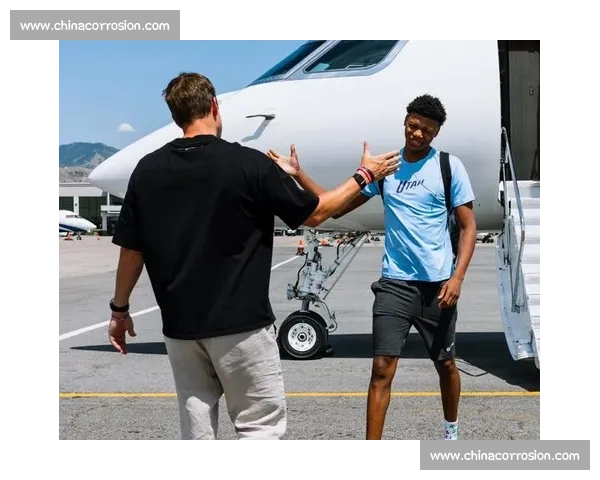 贝利空降盐湖城震撼亮相！主帅亲迎引爆期待